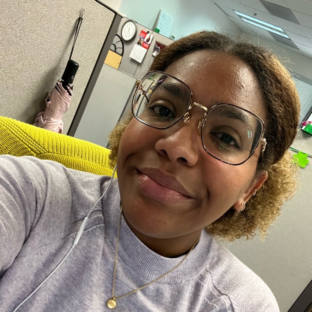 Meet your Posher, Brianna